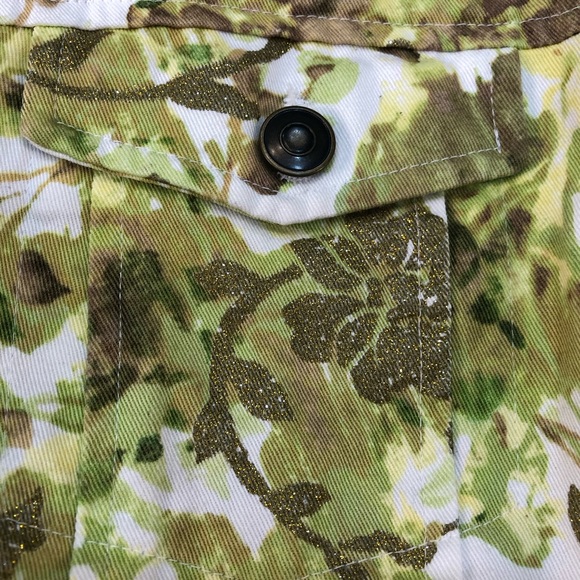 c.l.o.t.h.e.s. Floral Print Button Front Denim Jacket Size M - Picture 7 of 13